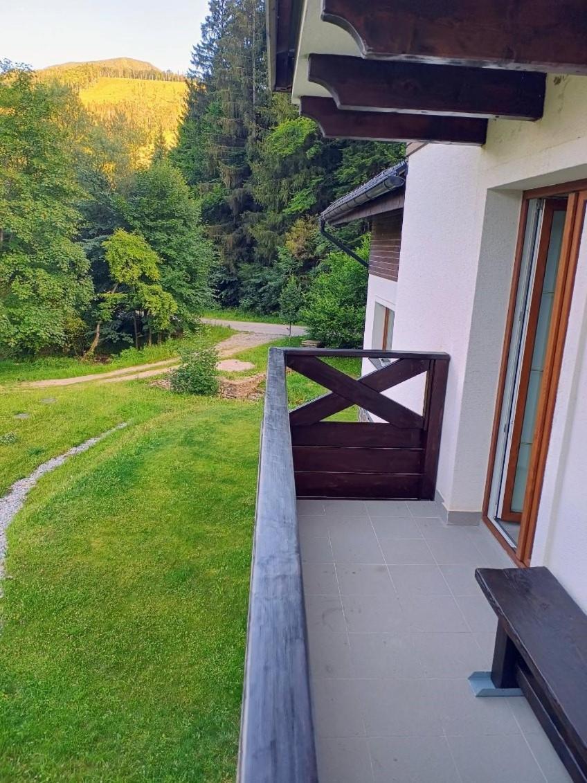 Apartman Grun -Vratna-Paseky Žilina Exterior foto